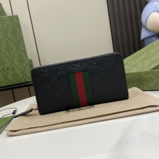 Gucci Wallets & Purse